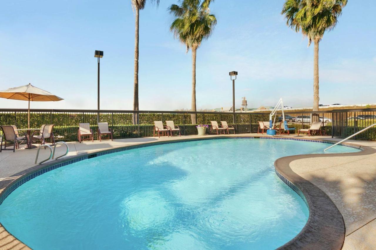Best Western Cy-Fair Хьюстон Экстерьер фото